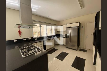 Casa de condomínio à venda com 67m², 4 quartos e 4 vagas