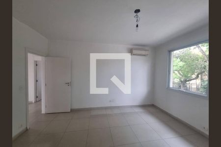 Casa à venda com 411m², 9 quartos e 15 vagas
