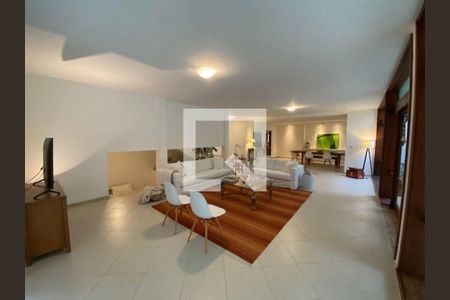 Casa de condomínio à venda com 430m², 4 quartos e 4 vagas