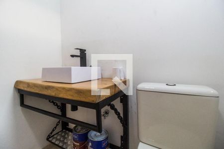 Casa de condomínio à venda com 318m², 4 quartos e 4 vagas