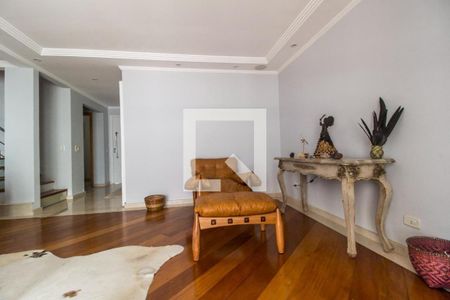 Casa de condomínio à venda com 318m², 4 quartos e 4 vagas