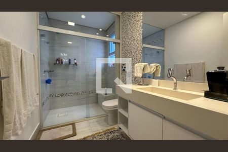 Casa de condomínio à venda com 740m², 5 quartos e 3 vagas