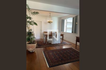 Apartamento à venda com 160m², 2 quartos e 2 vagas