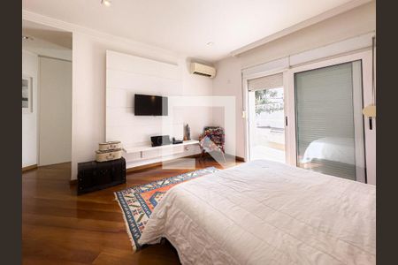 Casa à venda com 560m², 4 quartos e 4 vagas