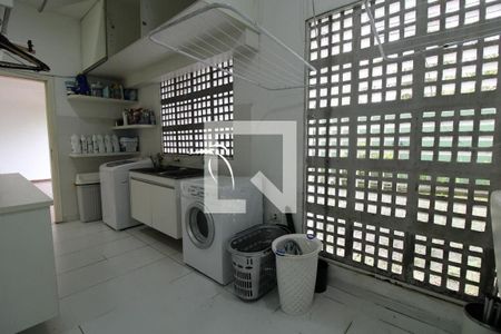 Casa de condomínio à venda com 700m², 4 quartos e 4 vagas