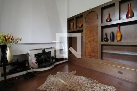 Casa de condomínio à venda com 700m², 4 quartos e 4 vagas
