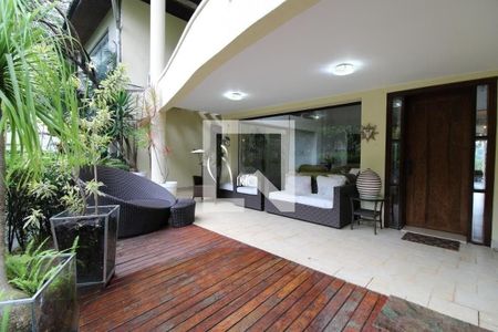Casa de condomínio à venda com 700m², 4 quartos e 4 vagas