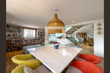 Apartamento à venda com 590m², 4 quartos e 6 vagas