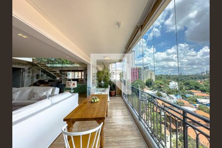Apartamento à venda com 590m², 4 quartos e 6 vagas