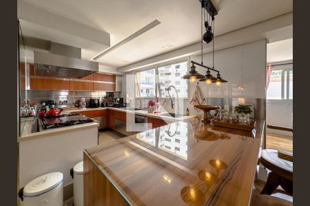 Apartamento à venda com 590m², 4 quartos e 6 vagas