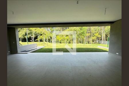 Casa de condomínio à venda com 828m², 4 quartos e 5 vagas