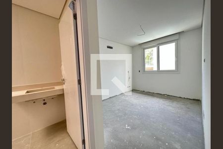 Casa de condomínio à venda com 450m², 4 quartos e 4 vagas