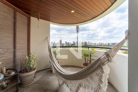 Apartamento à venda com 354m², 5 quartos e 4 vagas