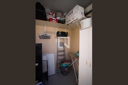 Apartamento à venda com 132m², 3 quartos e 2 vagas Apartamento à venda com 132m², 3 quartos e 2 vagasÁrea de Serviço