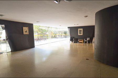 Apartamento para alugar com 166m², 4 quartos e 1 vagaArea comum