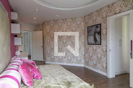 Casa à venda com 470m², 5 quartos e sem vaga Casa à venda com 470m², 5 quartos e sem vagaSuíte 2