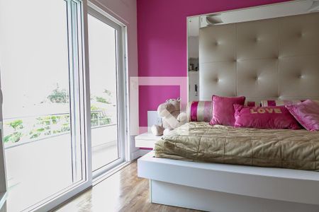 Casa à venda com 470m², 5 quartos e sem vaga Casa à venda com 470m², 5 quartos e sem vagaSuíte 2