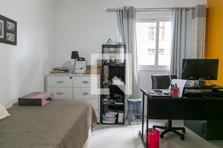 Casa à venda com 470m², 5 quartos e sem vaga Casa à venda com 470m², 5 quartos e sem vagaEscritório