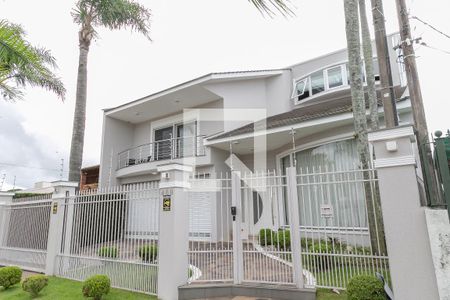 Casa à venda com 470m², 5 quartos e sem vaga Casa à venda com 470m², 5 quartos e sem vagaFachada