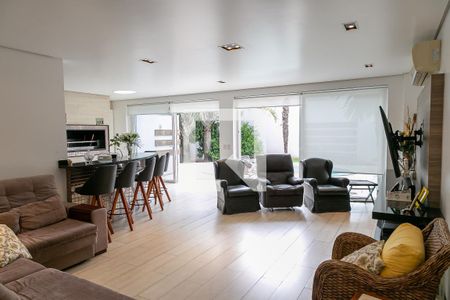 Casa à venda com 470m², 5 quartos e sem vaga Casa à venda com 470m², 5 quartos e sem vagaSala 2