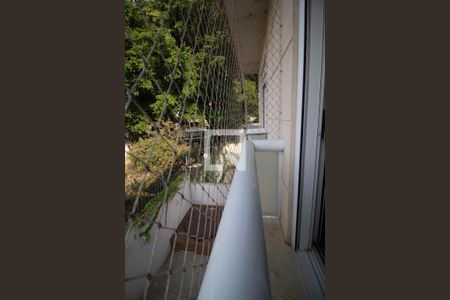 Casa de condomínio à venda com 340m², 4 quartos e 4 vagas Casa de condomínio à venda com 340m², 4 quartos e 4 vagasSuíte 1