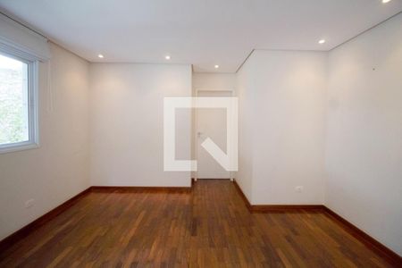 Casa de condomínio à venda com 340m², 4 quartos e 4 vagas Casa de condomínio à venda com 340m², 4 quartos e 4 vagasSala de Jantar