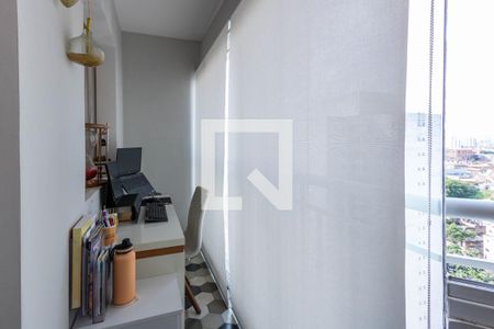 Apartamento à venda com 65m², 2 quartos e 1 vagaVaranda