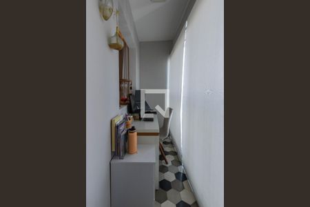 Apartamento à venda com 65m², 2 quartos e 1 vagaVaranda