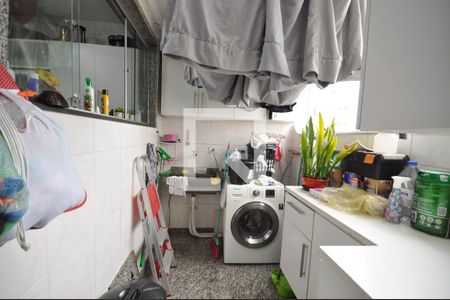 Apartamento à venda com 94m², 3 quartos e 1 vagaÁrea de Serviço