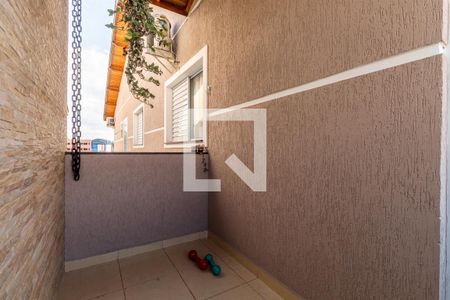 Casa à venda com 150m², 3 quartos e 2 vagasSuíte - Varanda