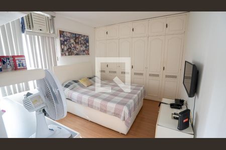 Apartamento à venda com 110m², 3 quartos e 1 vagaQuarto 