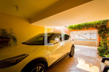 Casa à venda com 200m², 4 quartos e 4 vagas Casa à venda com 200m², 4 quartos e 4 vagasGaragem