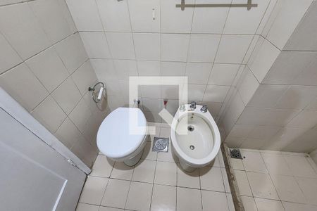 Apartamento para alugar com 80m², 2 quartos e sem vagaBanheiro