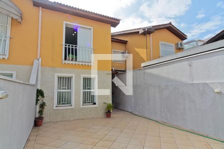 Casa à venda com 140m², 3 quartos e 4 vagas Casa à venda com 140m², 3 quartos e 4 vagasGaragem
