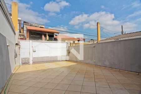 Casa à venda com 140m², 3 quartos e 4 vagas Casa à venda com 140m², 3 quartos e 4 vagasGaragem