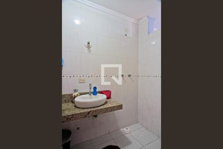 Casa à venda com 140m², 3 quartos e 4 vagas Casa à venda com 140m², 3 quartos e 4 vagasBanheiro da Suíte