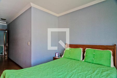 Casa à venda com 140m², 3 quartos e 4 vagas Casa à venda com 140m², 3 quartos e 4 vagasSuíte