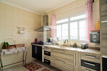 Casa à venda com 140m², 3 quartos e 4 vagas Casa à venda com 140m², 3 quartos e 4 vagasCozinha