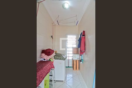 Casa à venda com 140m², 3 quartos e 4 vagas Casa à venda com 140m², 3 quartos e 4 vagasÁrea de Serviço