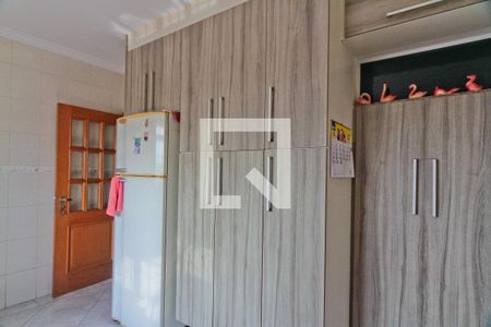 Casa à venda com 140m², 3 quartos e 4 vagas Casa à venda com 140m², 3 quartos e 4 vagasCozinha