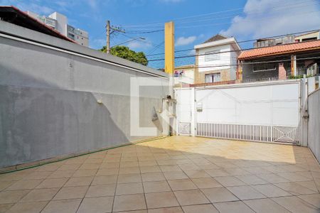 Casa à venda com 140m², 3 quartos e 4 vagas Casa à venda com 140m², 3 quartos e 4 vagasGaragem