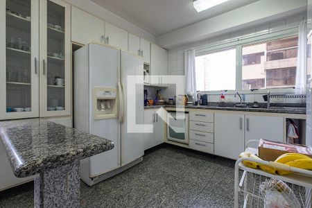 Apartamento à venda com 194m², 3 quartos e 4 vagasCozinha