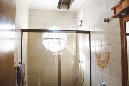 Casa à venda com 181m², 3 quartos e 1 vagaBanheiro