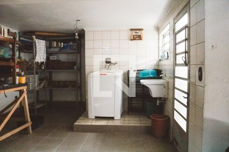 Casa à venda com 181m², 3 quartos e 1 vagaÁrea de Serviço