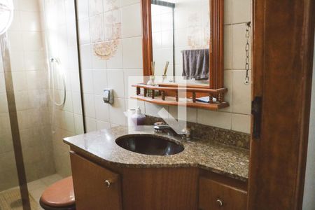 Casa à venda com 181m², 3 quartos e 1 vagaBanheiro