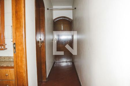 Casa à venda com 181m², 3 quartos e 1 vagaCorredor