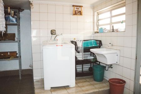 Casa à venda com 181m², 3 quartos e 1 vagaÁrea de Serviço