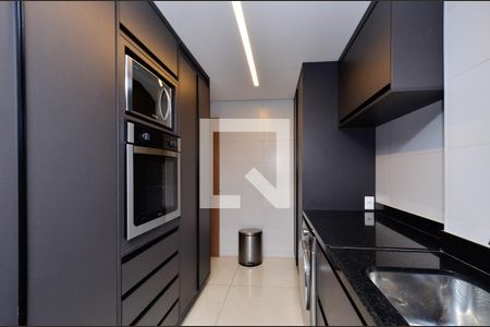Apartamento à venda com 160m², 2 quartos e 2 vagasCozinha
