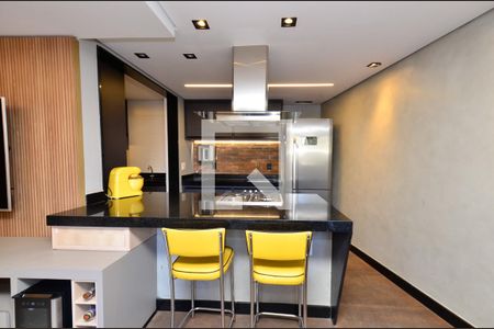 Apartamento à venda com 160m², 2 quartos e 2 vagasCozinha