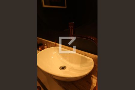 Apartamento à venda com 120m², 3 quartos e 2 vagas Apartamento à venda com 120m², 3 quartos e 2 vagasLavabo